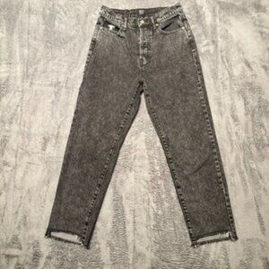 BDG Urban Outfitters Women's Jeans Size 28 act 27.5 Black Acid Wash Raw Hem